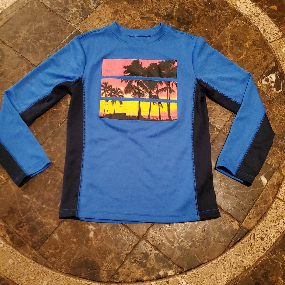 5/25 Old Navy Long Sleeve Blue Sunrise T shirt M